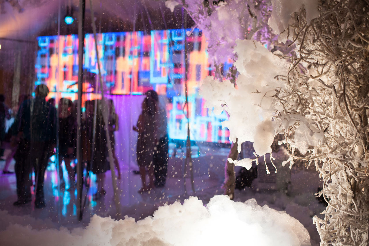 Elegant Corporate Holiday Party for Seven Hundred